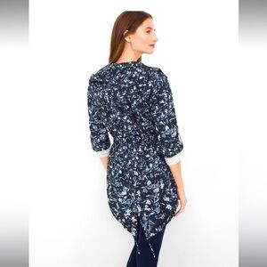 White House Black Market Women’s M Abstract Floral Parka Jacket In Officer Blue